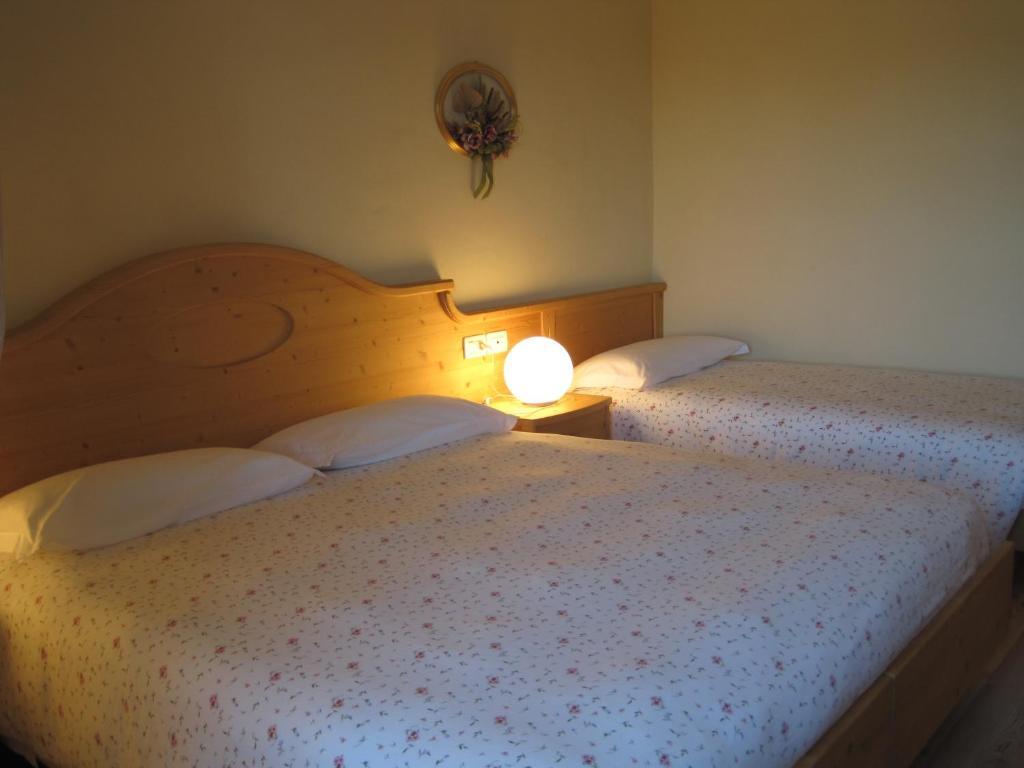 Agritur Maso San Bartolomeo Villa Romeno Værelse billede